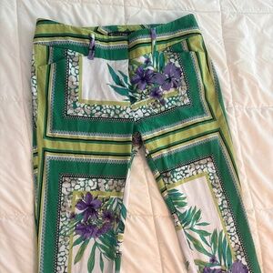 New York and Co Capris